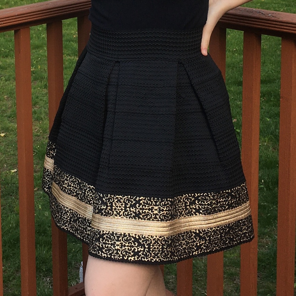 Francesca’s Alya bandage embossed flare skirt